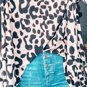 Show Me Your Mumu Will Tunic Cheetah Size Small